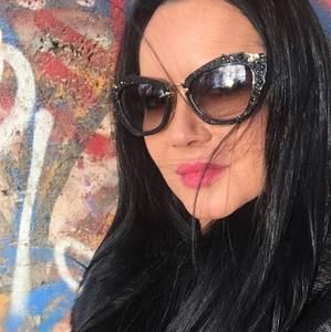 Meet your Posher, Iwona